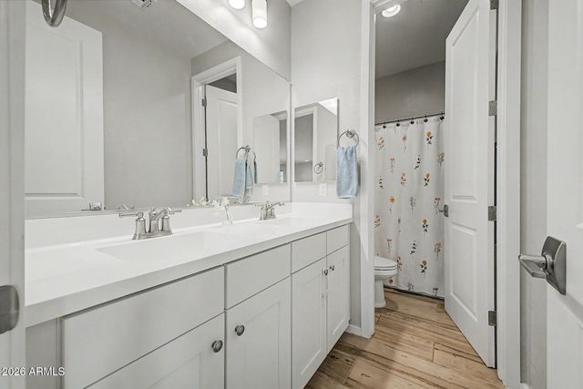 2296 E CANARY Drive, Gilbert, AZ 85297