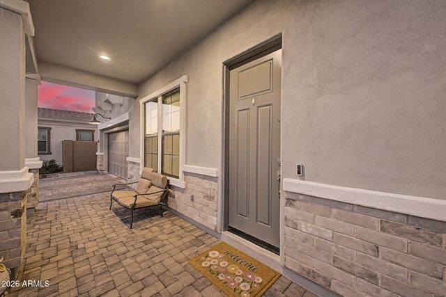 2296 E CANARY Drive, Gilbert, AZ 85297