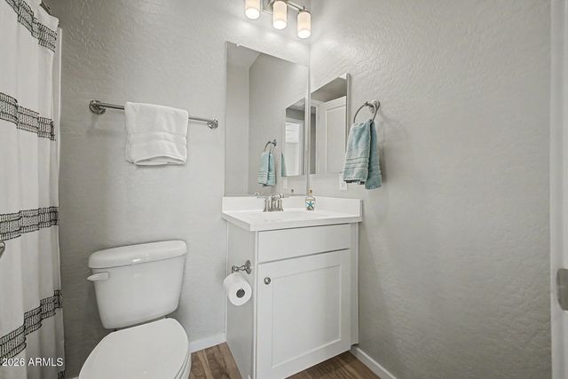 2296 E CANARY Drive, Gilbert, AZ 85297