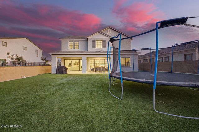 2296 E CANARY Drive, Gilbert, AZ 85297