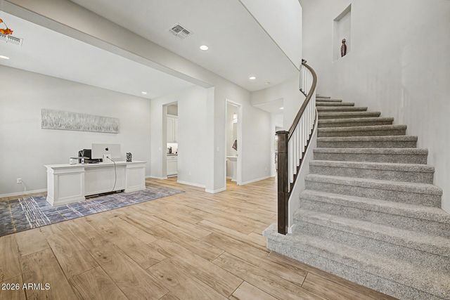 2296 E CANARY Drive, Gilbert, AZ 85297