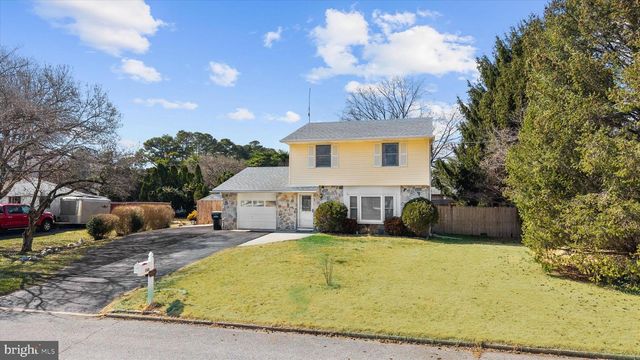 166 COLLINS AVE, Smyrna, DE 19977