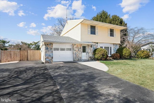 166 COLLINS AVE, Smyrna, DE 19977