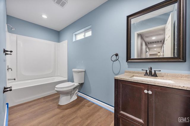 2118 Miller Street, Bakersfield, CA 93305