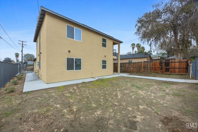 2118 Miller Street, Bakersfield, CA 93305