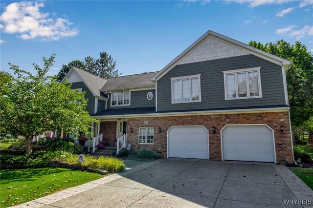 80 Rolling Green Lane, Elma, NY 14059