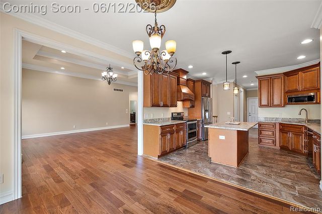 1820 Crimson Ridge Drive, Commerce Twp, MI 48390