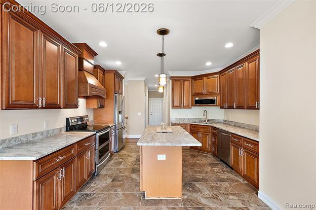 1820 Crimson Ridge Drive, Commerce Twp, MI 48390