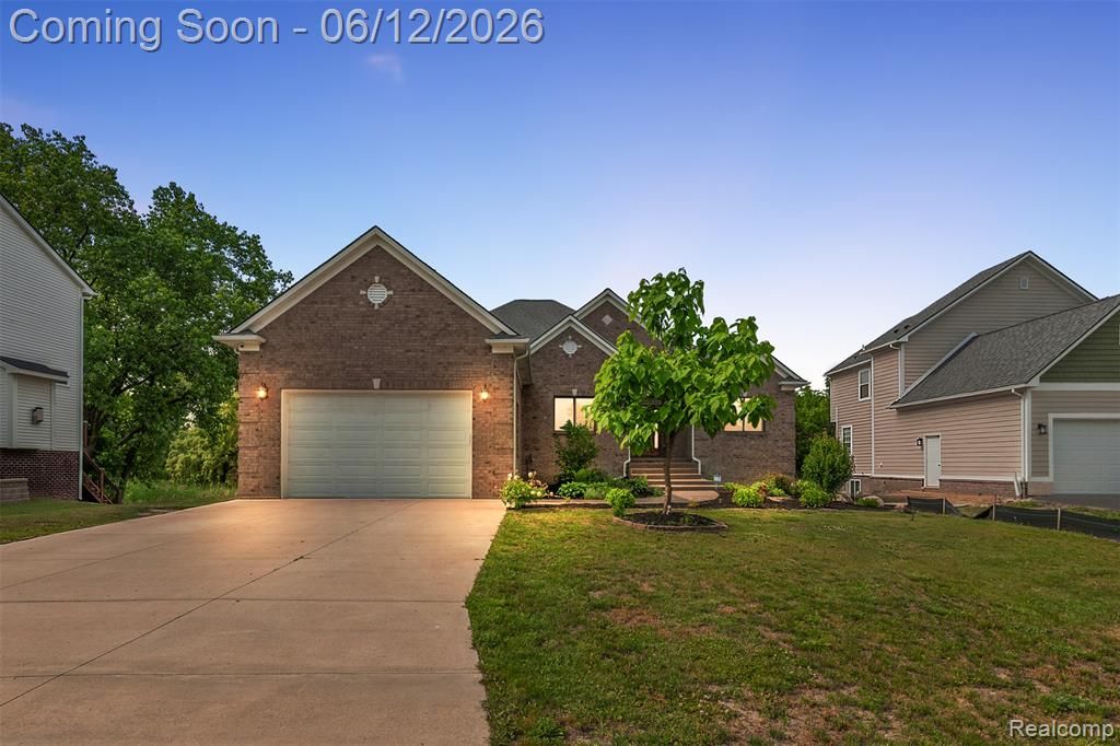 1820 Crimson Ridge Drive, Commerce Twp, MI 48390