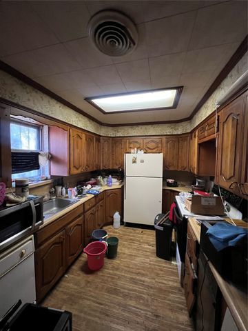 4446 Preston Circle, Cockrell Hill, TX 75211