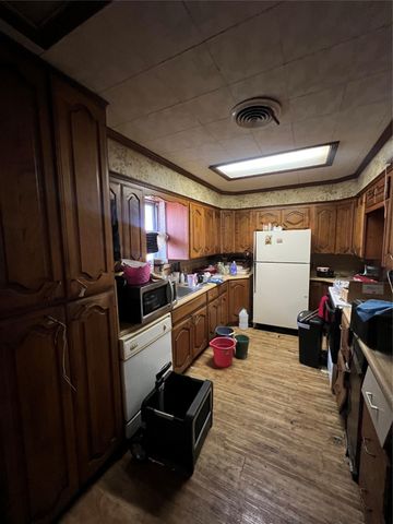 4446 Preston Circle, Cockrell Hill, TX 75211