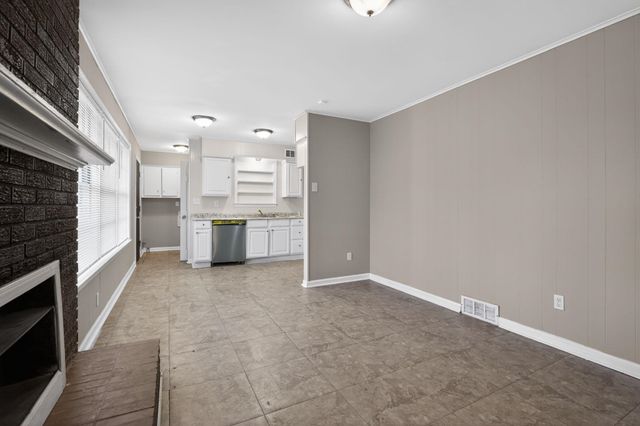 1404 OLD HICKORY RD, Memphis, TN 38116