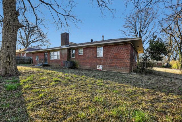 1404 OLD HICKORY RD, Memphis, TN 38116