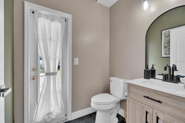 1250 LORETTO CIRCLE, Odessa, FL 33556
