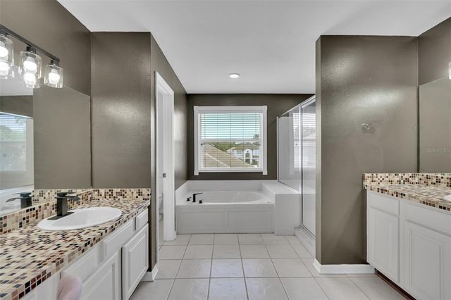 1250 LORETTO CIRCLE, Odessa, FL 33556