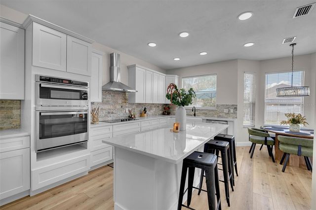 1250 LORETTO CIRCLE, Odessa, FL 33556