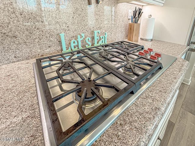 5142 Via El Molino, Thousand Oaks, CA 91320