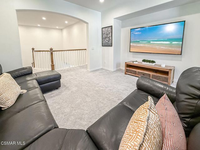 5142 Via El Molino, Thousand Oaks, CA 91320