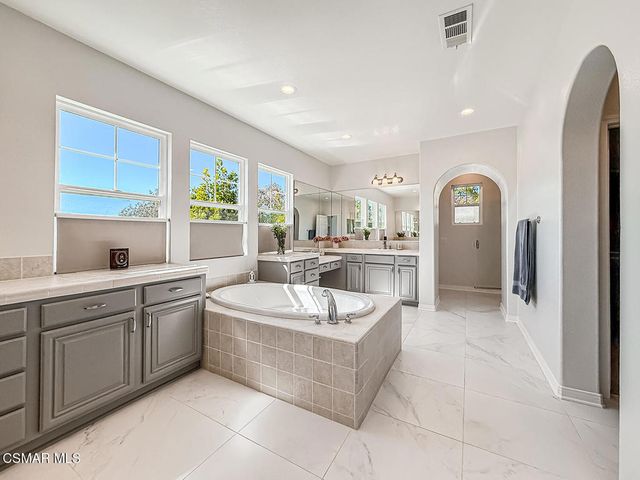 5142 Via El Molino, Thousand Oaks, CA 91320