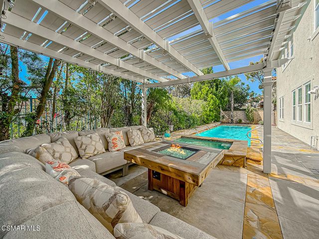 5142 Via El Molino, Thousand Oaks, CA 91320