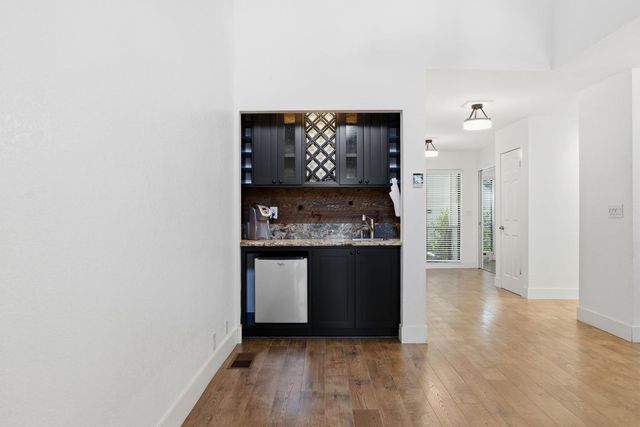 3073 Cambridge Rd, Cameron Park, CA 95682