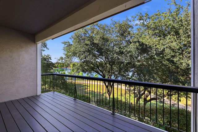 3073 Cambridge Rd, Cameron Park, CA 95682
