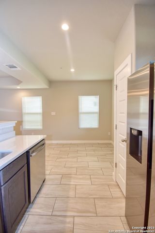 8407 Via Pisa, San Antonio, TX 78227