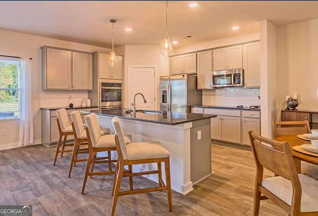 19 faulkner Drive, Social Circle, GA 30025