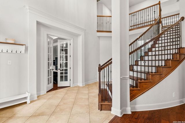 1017 Garraty, Terrell Hills, TX 78209