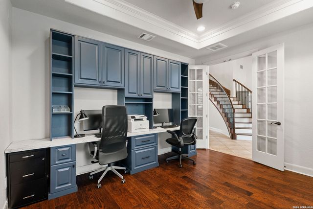 1017 Garraty, Terrell Hills, TX 78209