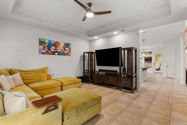 1017 Garraty, Terrell Hills, TX 78209