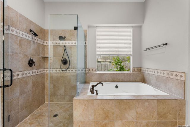 1017 Garraty, Terrell Hills, TX 78209