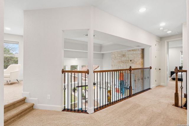 1017 Garraty, Terrell Hills, TX 78209