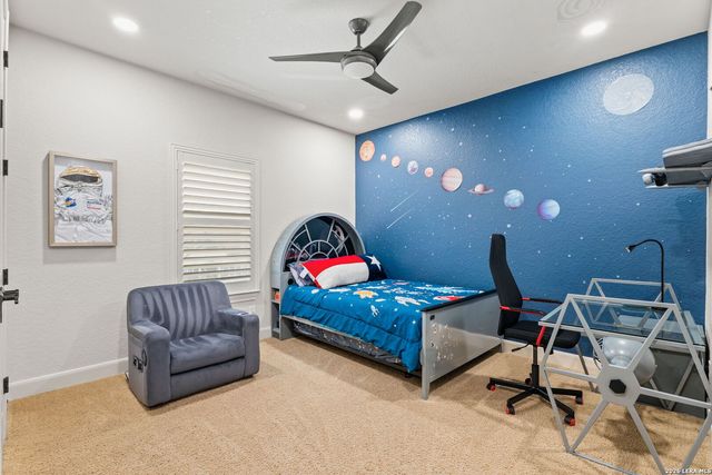 1017 Garraty, Terrell Hills, TX 78209