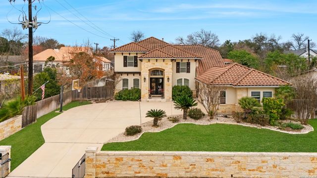 1017 Garraty, Terrell Hills, TX 78209