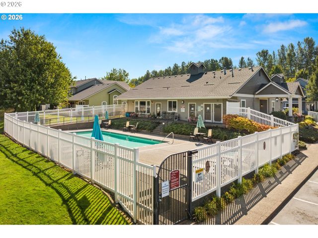 21843 Ne HEARTWOOD Cir, Fairview, OR 97024