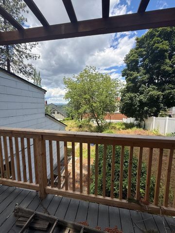 1114 W 7th Ave, Spokane, WA 99204