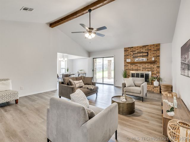 3351 S 143rd East Avenue, Tulsa, OK 74134