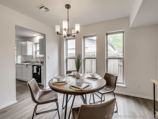 3351 S 143rd East Avenue, Tulsa, OK 74134