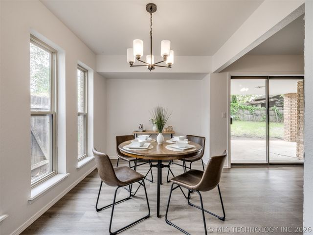 3351 S 143rd East Avenue, Tulsa, OK 74134