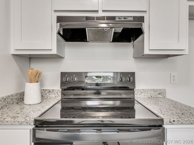 3351 S 143rd East Avenue, Tulsa, OK 74134