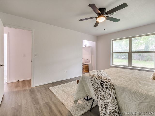 3351 S 143rd East Avenue, Tulsa, OK 74134