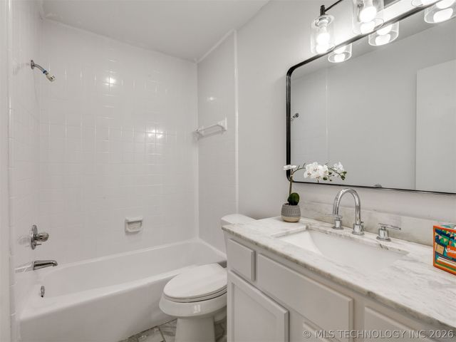 3351 S 143rd East Avenue, Tulsa, OK 74134