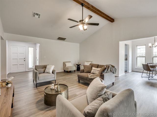 3351 S 143rd East Avenue, Tulsa, OK 74134