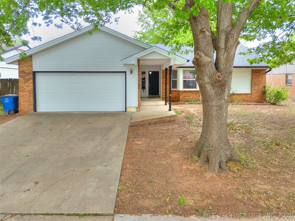 3351 S 143rd East Avenue, Tulsa, OK 74134