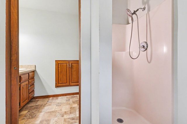 1728 Linksview Way, Gladwin, MI 48624