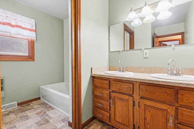 1728 Linksview Way, Gladwin, MI 48624