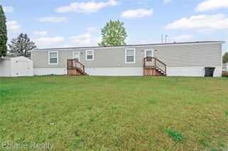 83 Elm Avenue, Highland Charter Township, MI 48357