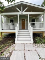 34 HORNETS NEST LN, Fredericksburg, VA 22405