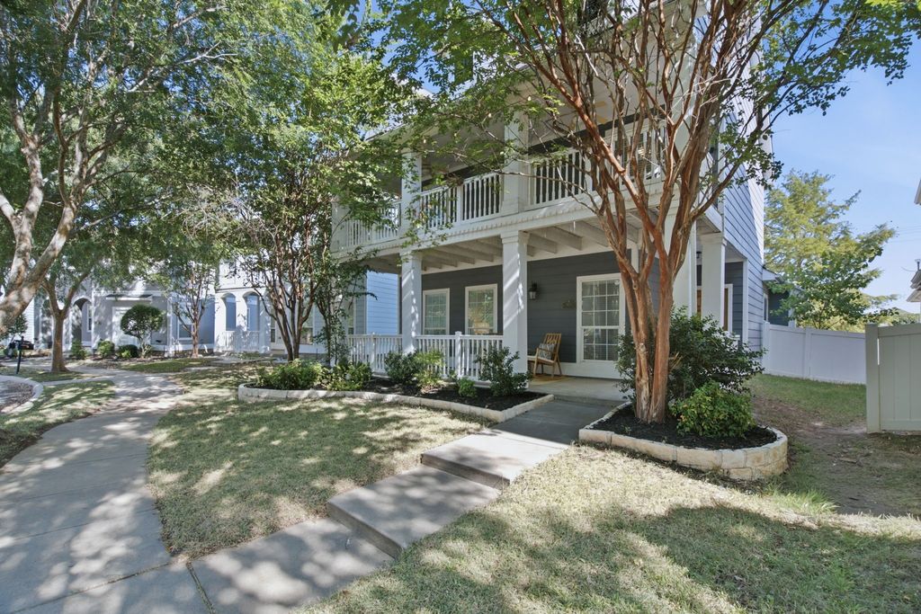 909 Charleston Lane, Savannah, TX 76227 — photo 3